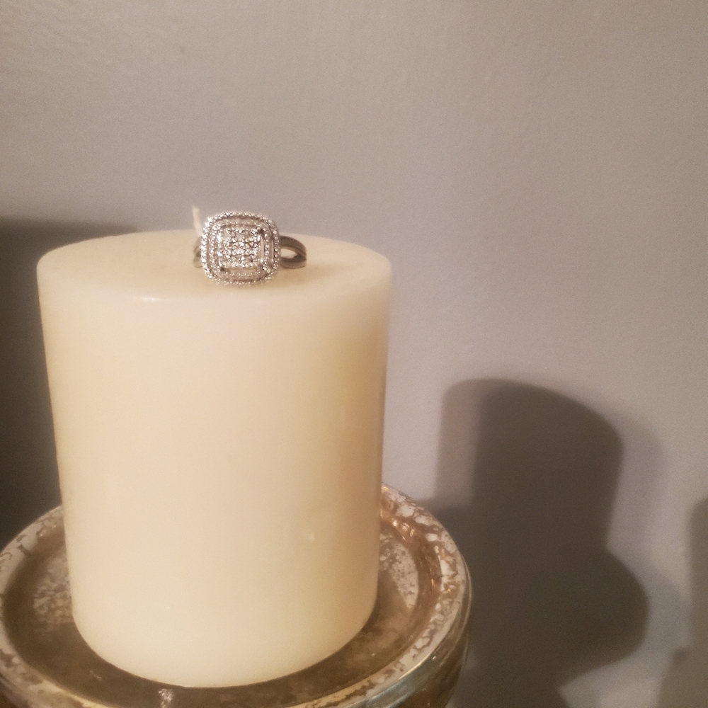 Diamond ring - Picture 5 of 9